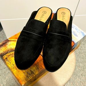 10W. Bella Vita Mules